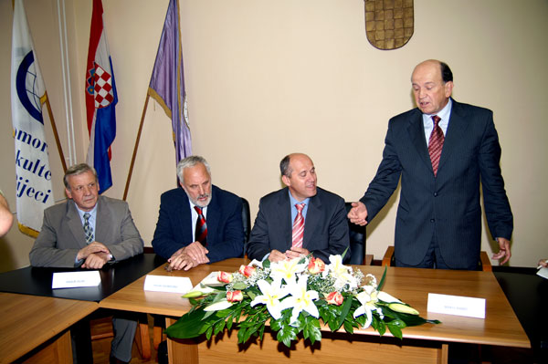 2008.05.20. - Rijeka – Potpisivanje ugovora o stipendiranju studenata Pomorskog fakulteta